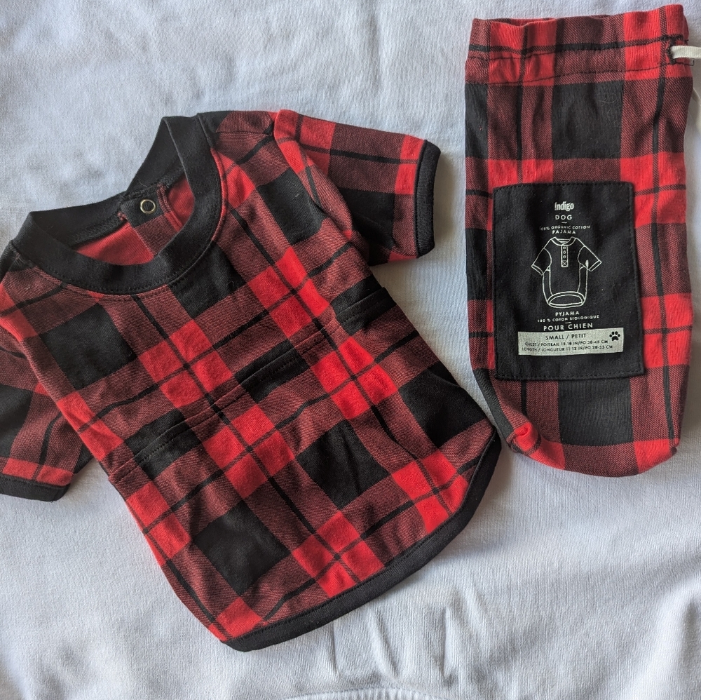 Indigo Festive Red and Black 100% Organic Cotton Plaid Dog Pajama NWOT